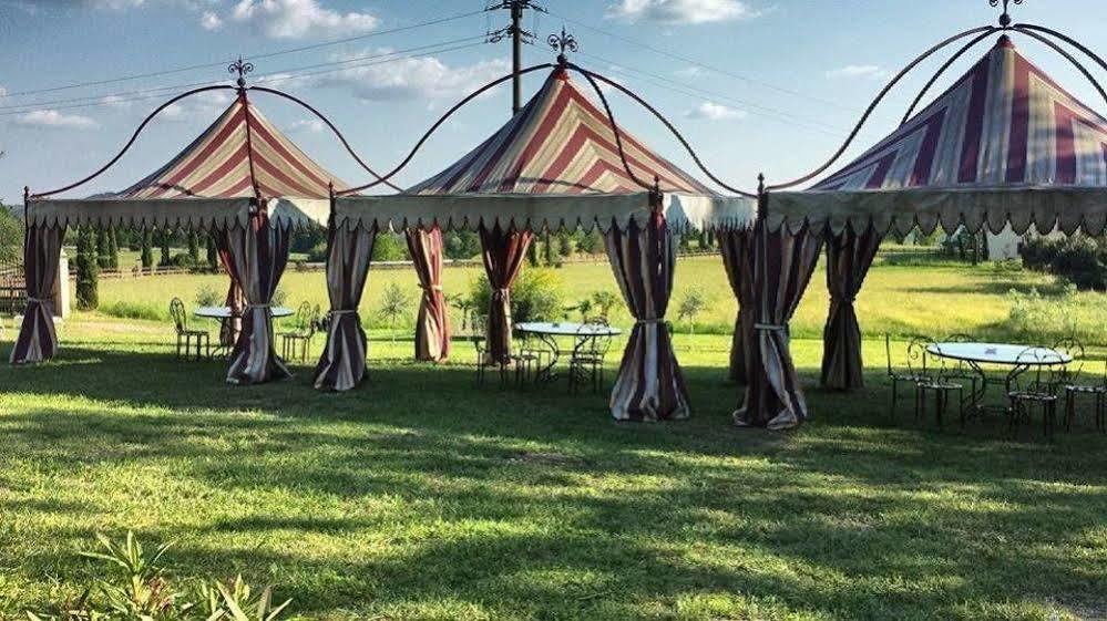 Foresteria Dei Piaceri Campestri Casciago Dış mekan fotoğraf